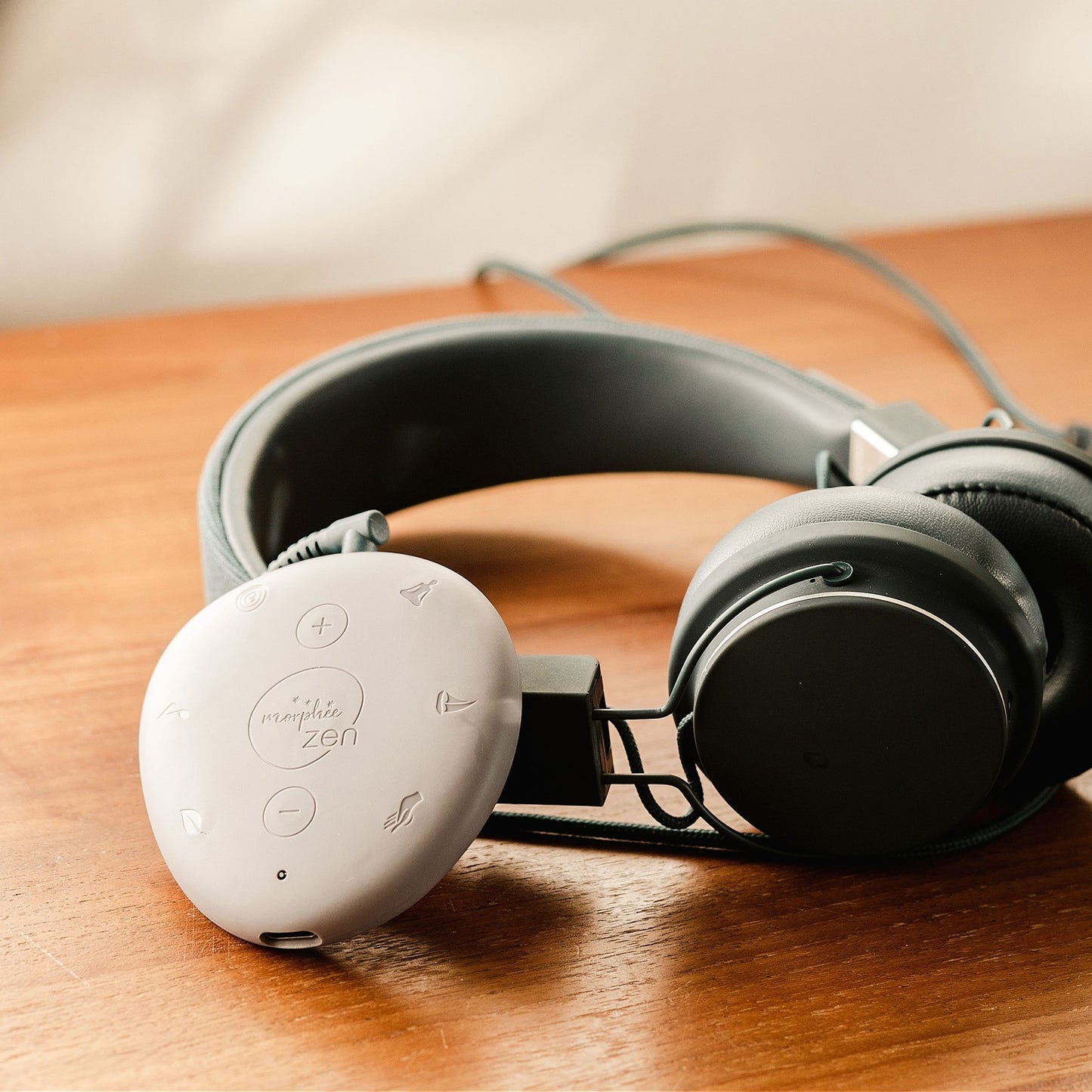 Morphée Zen – Meditatiesteen met 72 sessies, bevordert ontspanning en mindfulness voor senioren.