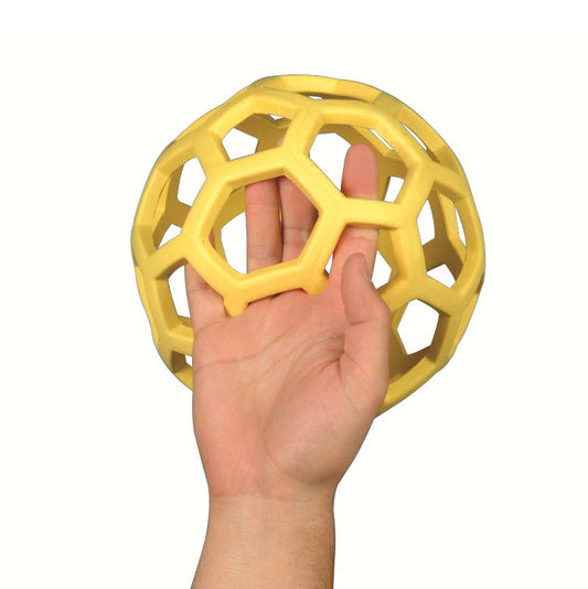 Rubberflex Grijpbal 12 cm – Flexibele bal met gaten die motoriek en sensorische stimulatie bevordert bij senioren.